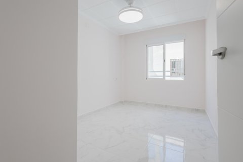 Apartment à vendre Torrevieja, Alicante, Espagne, 3 chambres, 110 m2 No. 137877 - photo 30