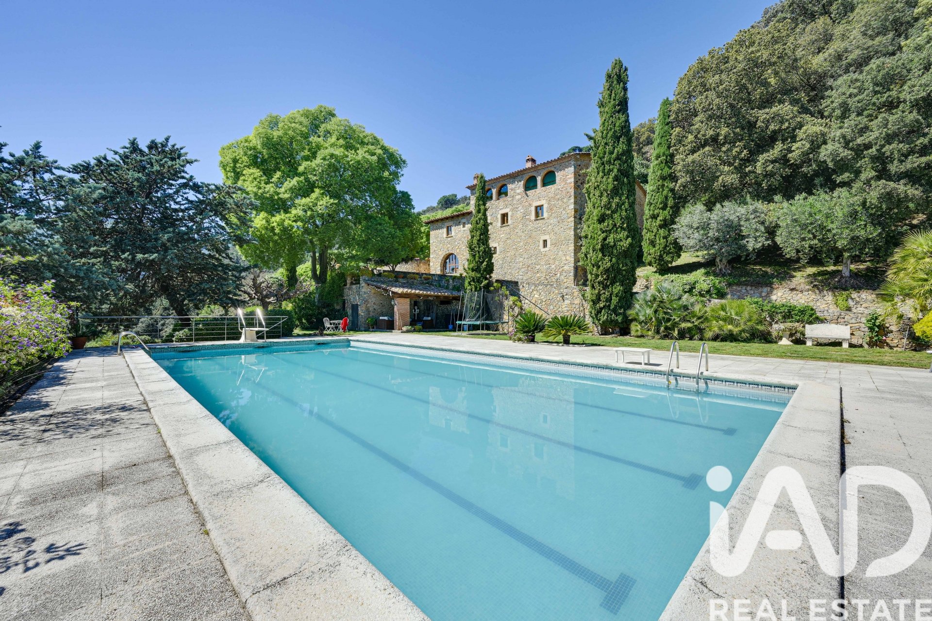 House à Amer, Girona, Espagne 6 chambres, 720 m2 No. 172538