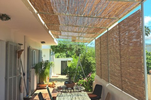 Hus till salu i Calvia, Mallorca, Spanien 2 sovrum, 137 kvm. Nr. 172541 - foto 7
