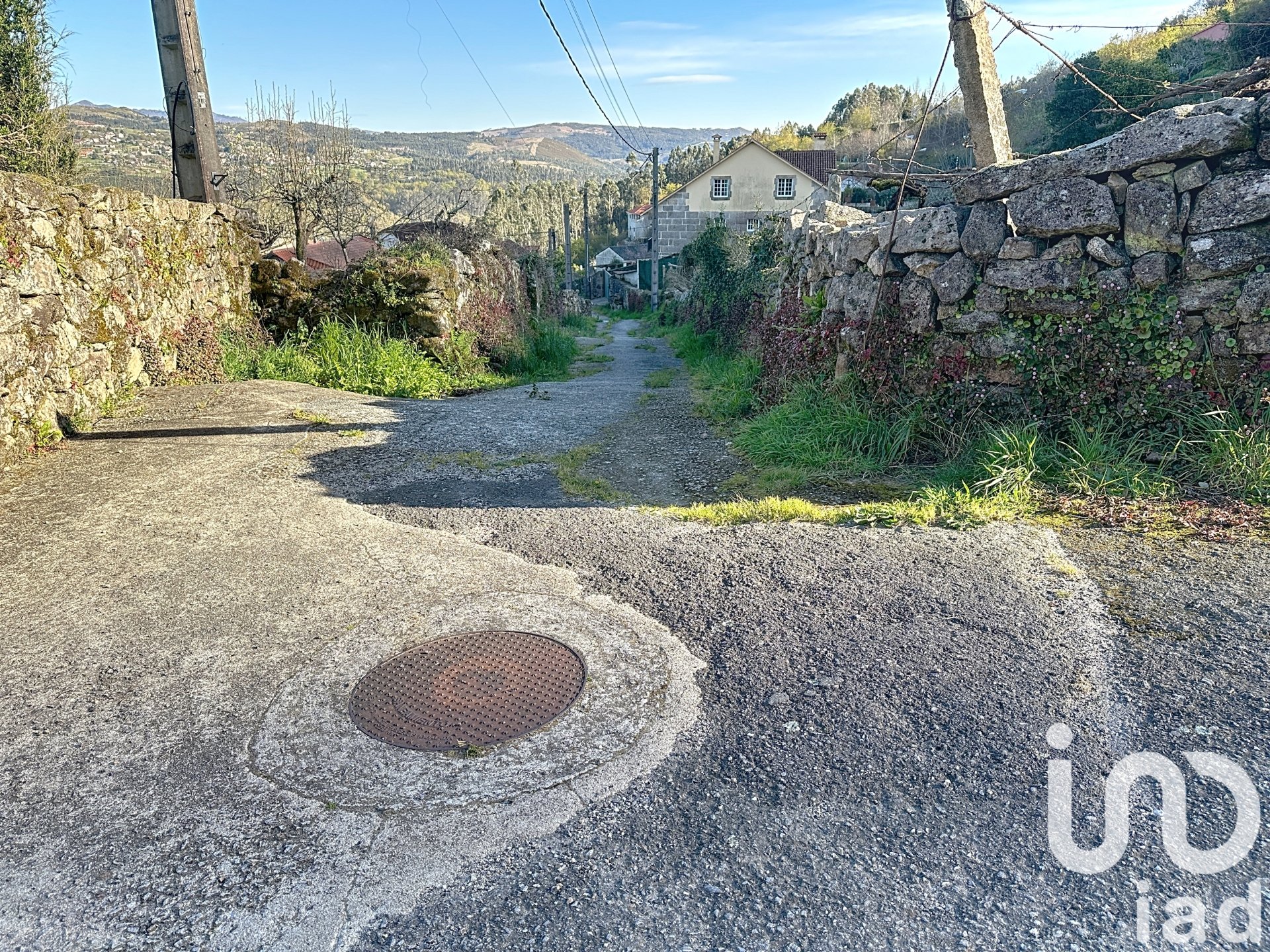 Land plot à Ponte Caldelas, Pontevedra, Espagne 1296 m2 No. 185940