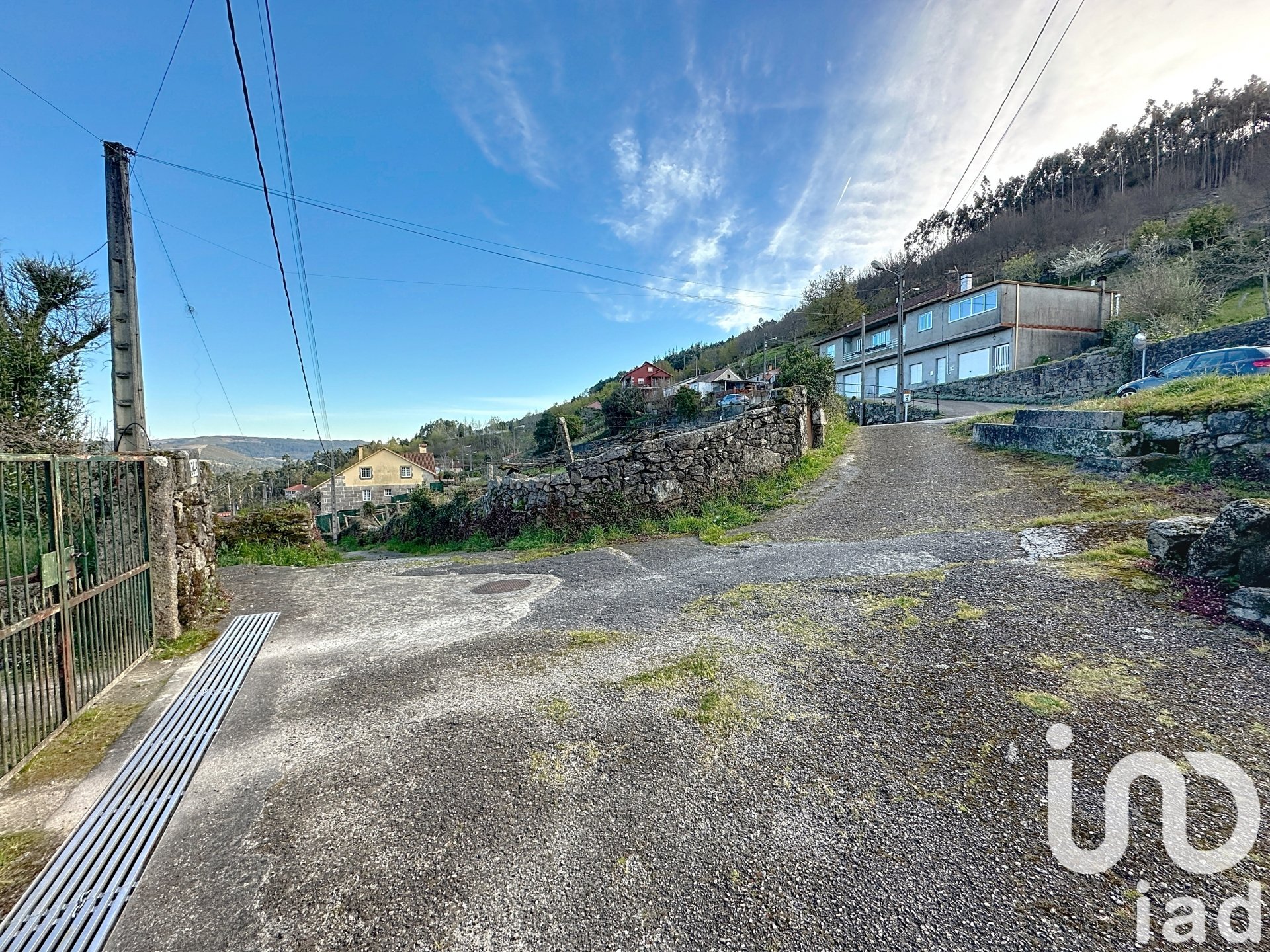 Land plot à Ponte Caldelas, Pontevedra, Espagne 1296 m2 No. 185940