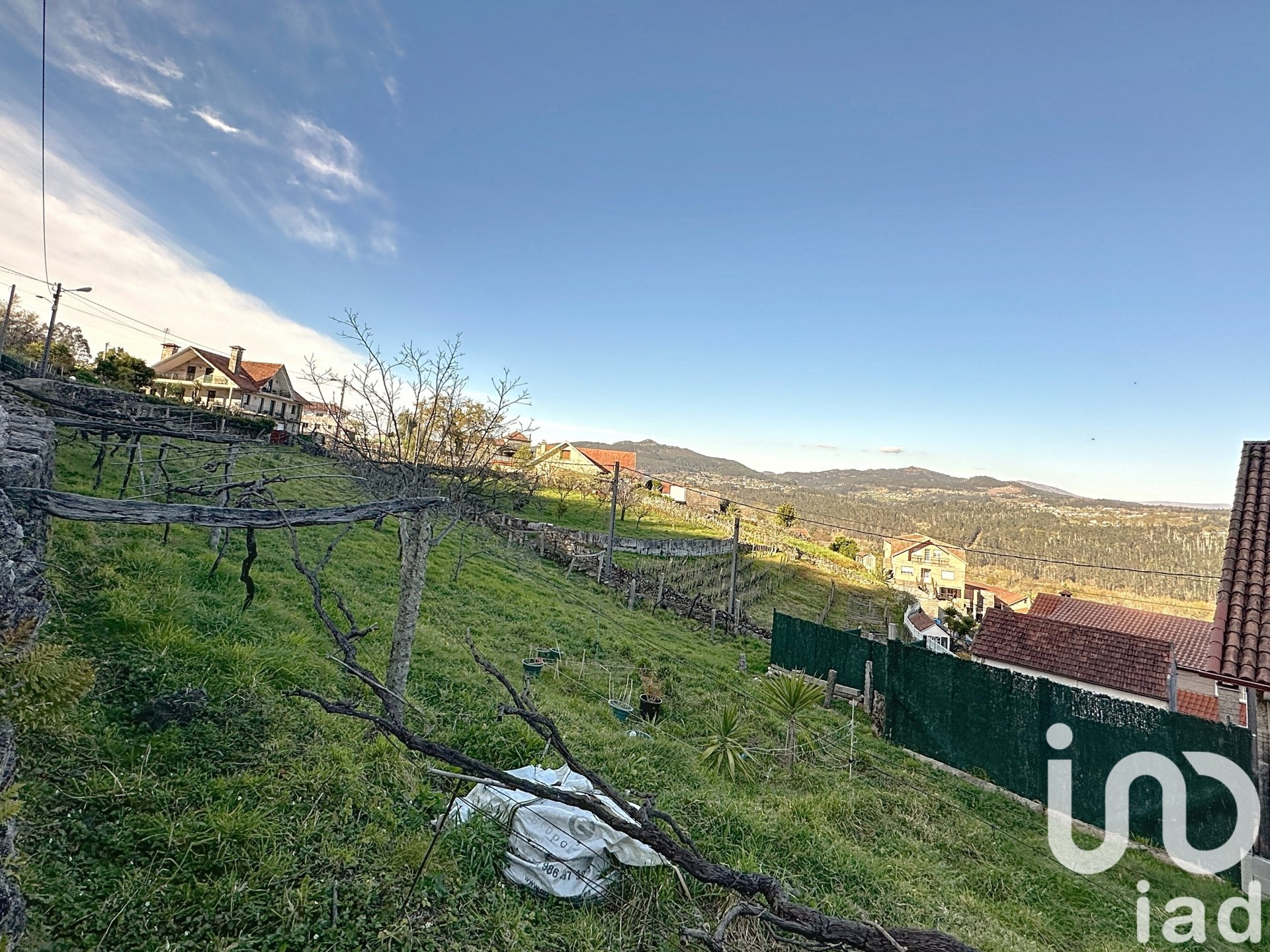 Land plot à Ponte Caldelas, Pontevedra, Espagne 1296 m2 No. 185940