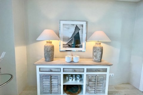 Huoneisto vuokrattavana Port D'andratx, Mallorca, Espanja, 1 makuuhuone, 108 m2 No. 144383 - kuva 15