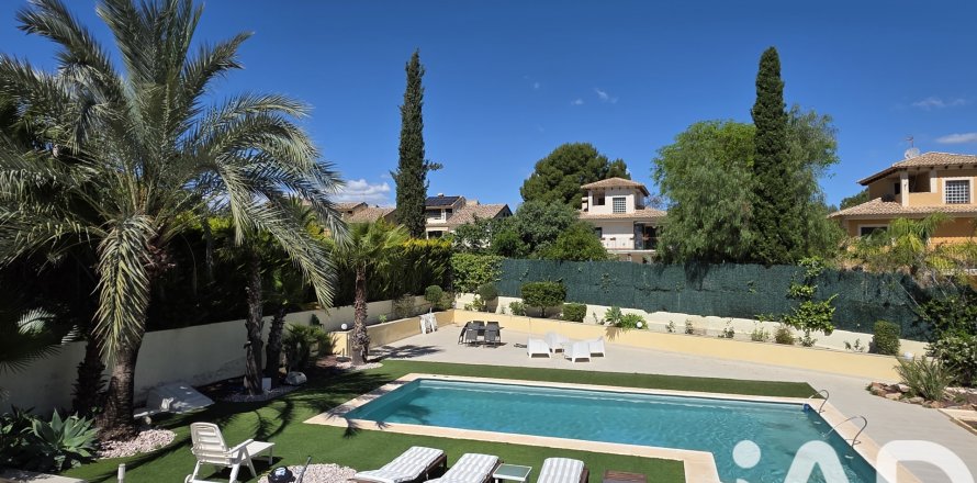 House à Las Torres de Cotillas, Murcia, Espagne 4 chambres, 420 m2 No. 172380