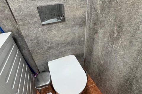 Dzīvoklis pārdošanā Torrevieja, Alicante, Spānijā 3 istabas, 86 m2 Nr. 177546 - attēls 19