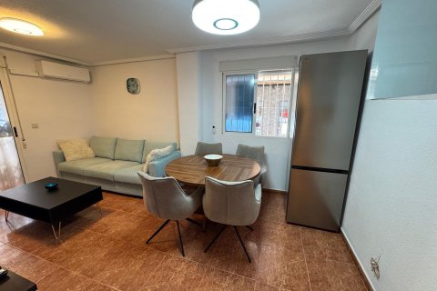Dzīvoklis pārdošanā Torrevieja, Alicante, Spānijā 3 istabas, 86 m2 Nr. 177546 - attēls 6