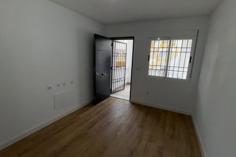 Продажа бунгало в Торревьеха, Аликанте, Испания 2 спальни, 56м2 №189710 - фото 23