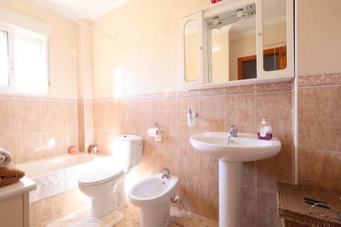 Townhouse zum Verkauf in Cabo Roig, Alicante, Spanien 2 Schlafzimmer, 97 m2 Nr. 146030 - Foto 15