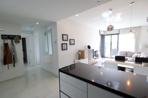 Apartment for sale in Torrevieja, Alicante, Spain 2 bedrooms, 76 sq.m. No. 146034 - photo 6