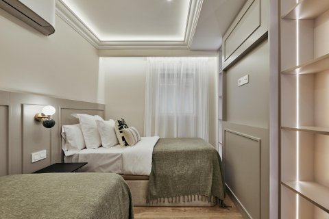 Apartment for sale in Madrid, Spain 3 bedrooms, 123 sq.m. No. 180168 - photo 27