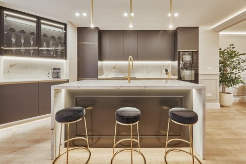 Apartment for sale in Madrid, Spain 3 bedrooms, 123 sq.m. No. 180168 - photo 10