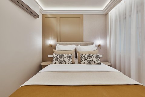 Apartment for sale in Madrid, Spain 3 bedrooms, 123 sq.m. No. 180168 - photo 20