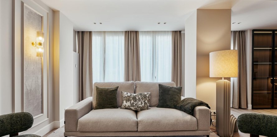 Wohnung in Madrid, Spanien 3 Schlafzimmer, 135 m2 Nr. 180169