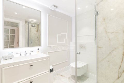 Villa for sale in Sant Cugat Del Valles, Barcelona, Spain 5 bedrooms, 870 sq.m. No. 150734 - photo 22