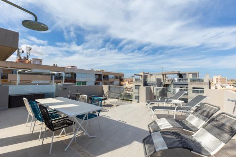 Apartment à vendre Torrevieja, Alicante, Espagne, 2 chambres,  No. 139267 - photo 12