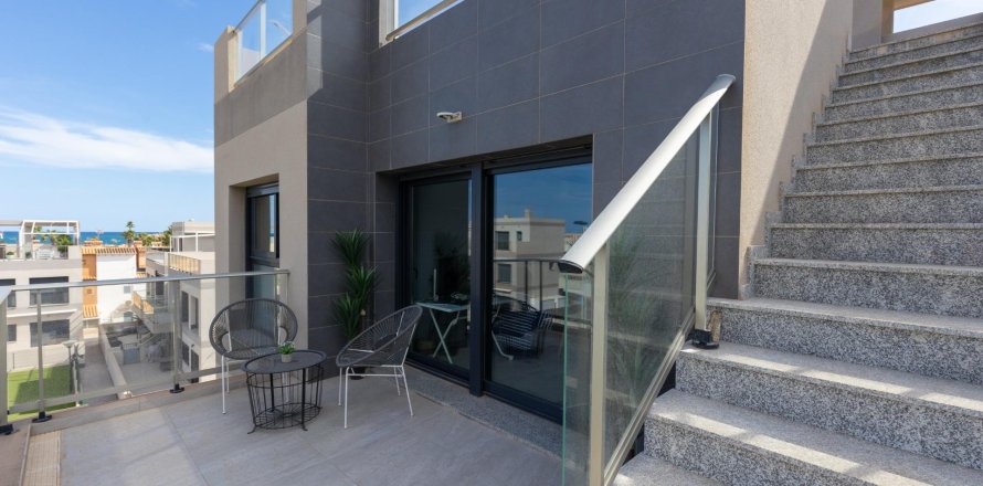 Apartment Torrevieja, Alicante, Espagne 2 chambres, No. 139267