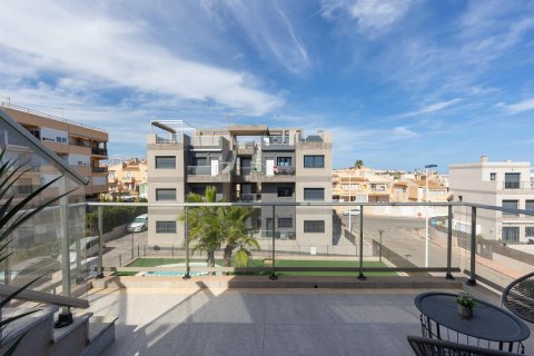 Apartment à vendre Torrevieja, Alicante, Espagne, 2 chambres,  No. 139267 - photo 5