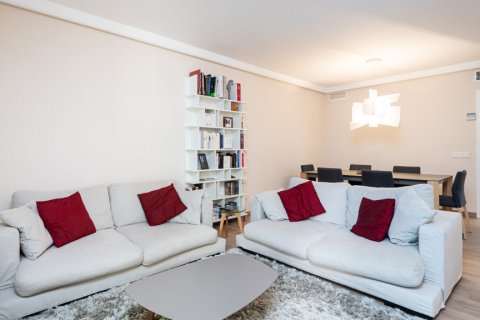 Продажа квартиры в Марбелья, Малага, Испания 4 спальни, 185м2 №105488 - фото 4