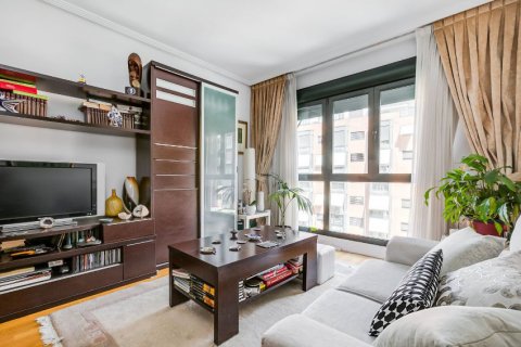 Lägenhet till salu Madrid, Spanien 3 sovrum, 100 kvm. Nr. 60161 - foto 1