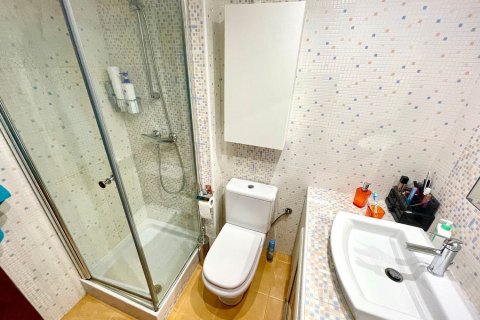 Dúplex en venta Madrid, España 4 dormitorios, 162 m2 No. 59150 - foto 3
