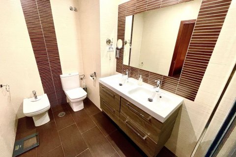 Dúplex en venta Madrid, España 4 dormitorios, 162 m2 No. 59150 - foto 10