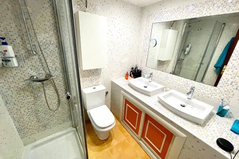 Dúplex en venta Madrid, España 4 dormitorios, 162 m2 No. 59150 - foto 8