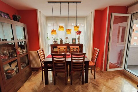 Apartamento en venta Madrid, España 3 dormitorios, 147 m2 No. 60162 - foto 2