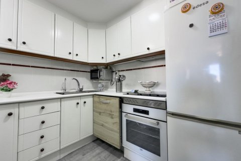 Huoneisto myytävänä La Mata, Alicante, Espanja, 3 makuuhuonetta, 80 m2 No. 113159 - kuva 10