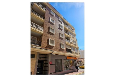 Huoneisto myytävänä Torrevieja, Alicante, Espanja, 3 makuuhuonetta, 98 m2 No. 113154 - kuva 17