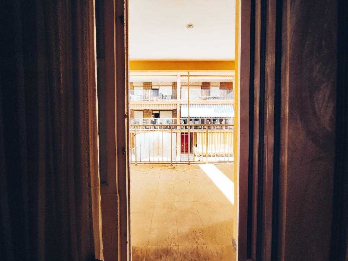Apartment in Guardamar del Segura, Alicante, Spain 4 bedrooms, 130 sq.m. No. 113098