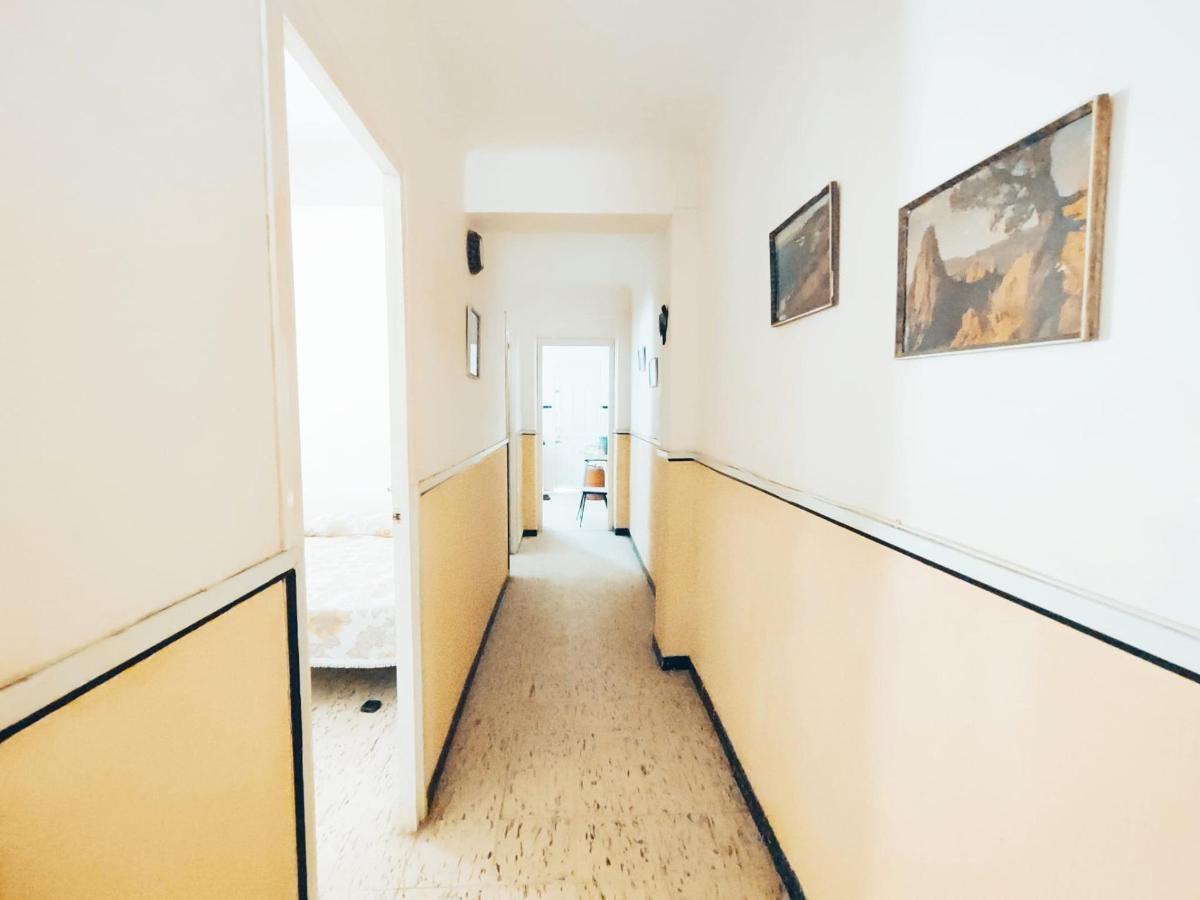 Apartment in Guardamar del Segura, Alicante, Spain 4 bedrooms, 130 sq.m. No. 113098