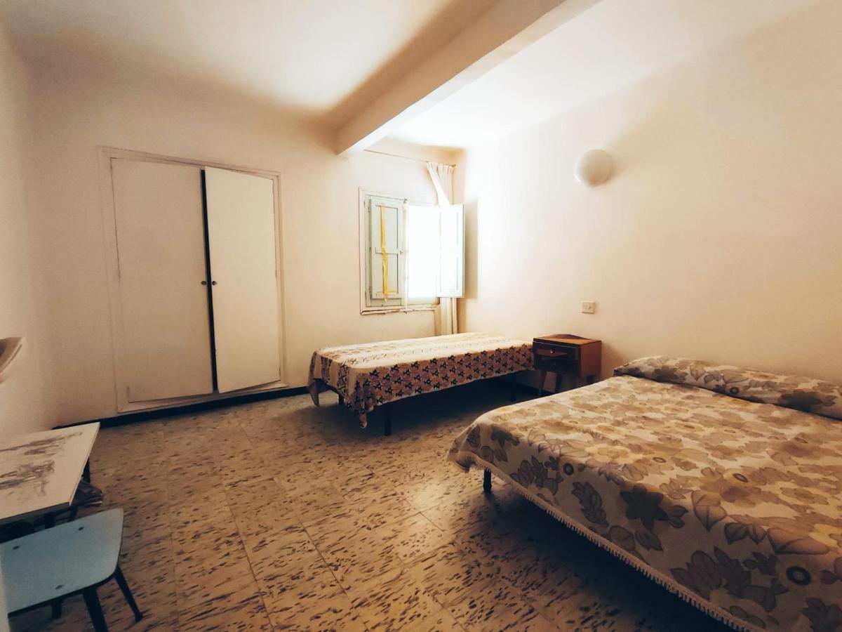 Apartment in Guardamar del Segura, Alicante, Spain 4 bedrooms, 130 sq.m. No. 113098