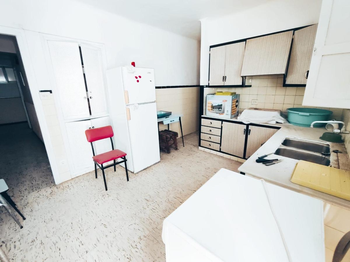 Apartment in Guardamar del Segura, Alicante, Spain 4 bedrooms, 130 sq.m. No. 113098