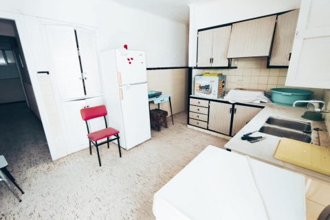 Продажа квартиры в Гуардамар-дель-Сегура, Аликанте, Испания 4 спальни, 130м2 №113098 - фото 26