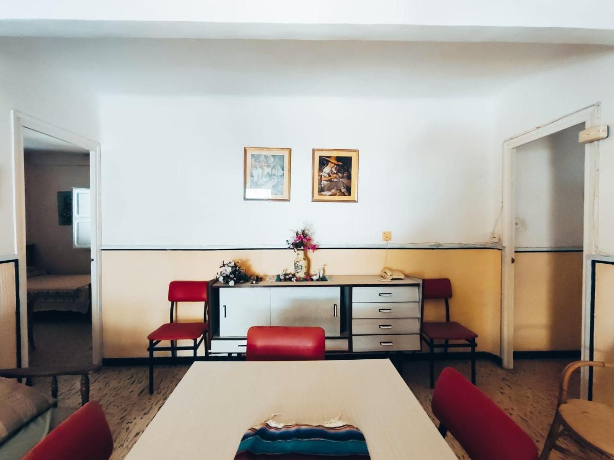 Apartment in Guardamar del Segura, Alicante, Spain 4 bedrooms, 130 sq.m. No. 113098