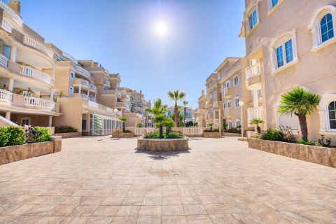 Apartment for sale Guardamar del Segura, Alicante, Spain 2 bedrooms, 71 sq.m. No. 113158 - photo 19
