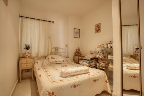 Apartment for sale Guardamar del Segura, Alicante, Spain 2 bedrooms, 71 sq.m. No. 113158 - photo 13