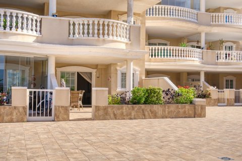 Apartment for sale Guardamar del Segura, Alicante, Spain 2 bedrooms, 71 sq.m. No. 113158 - photo 3