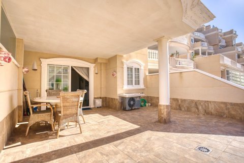Apartment for sale Guardamar del Segura, Alicante, Spain 2 bedrooms, 71 sq.m. No. 113158 - photo 18
