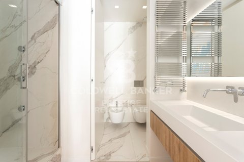 Apartment for rent in Barcelona, Spain 3 bedrooms, 183 sq.m. No. 160472 - photo 22