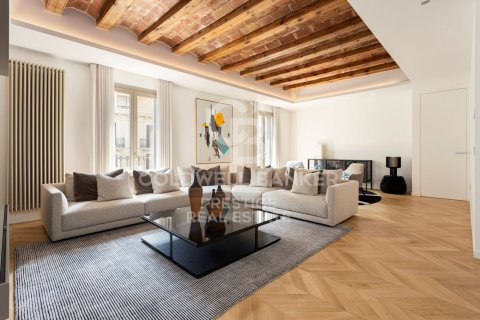 Apartment à louer à Barcelona, Espagne, 3 chambres, 183 m2 No. 160472 - photo 3