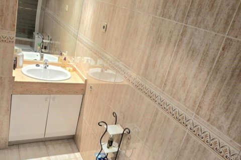 Аренда квартиры в Андорра, Лерида, Испания 2 спальни, 108м2 №160474 - фото 22