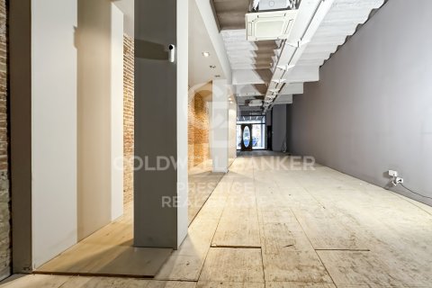 Commercial property for rent in Barcelona, Spain 556 sq.m. No. 160468 - photo 19