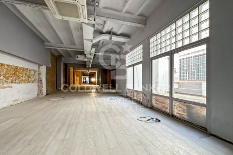 Commercial property for rent in Barcelona, Spain 556 sq.m. No. 160468 - photo 29