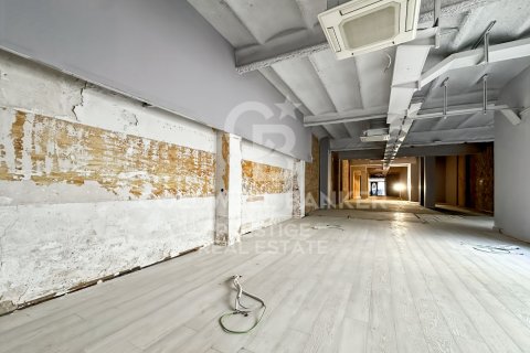 Commercial property for rent in Barcelona, Spain 556 sq.m. No. 160468 - photo 24