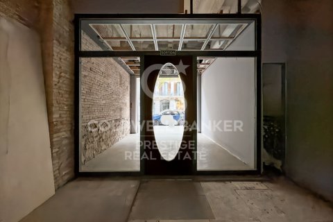 Commercial property for rent in Barcelona, Spain 556 sq.m. No. 160468 - photo 5