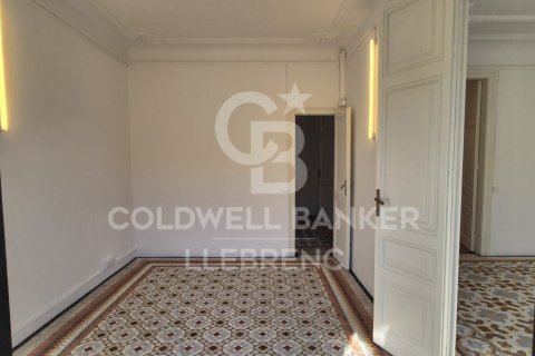 Oficina en alquiler en Barcelona, España 185 m2 No. 160471 - foto 9