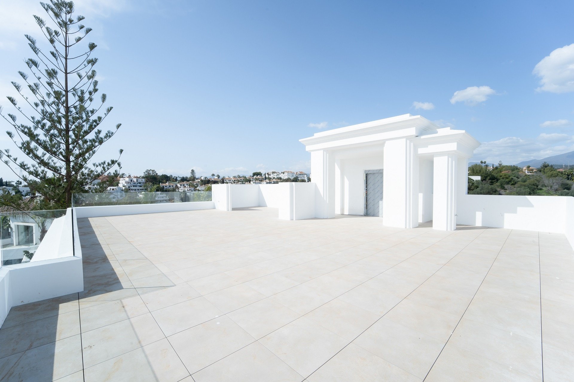 Villa in Marbella, Malaga, Spanien 6 Schlafzimmer, 647 m2 Nr. 30306
