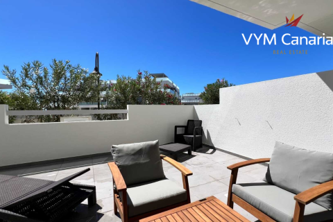 Apartment for sale in El Medano, Tenerife, Spain 2 bedrooms,  No. 164838 - photo 11