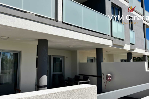 Apartment for sale in El Medano, Tenerife, Spain 2 bedrooms,  No. 164838 - photo 9